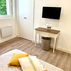 Cosy Au Coeur De - Calme , Lorient France