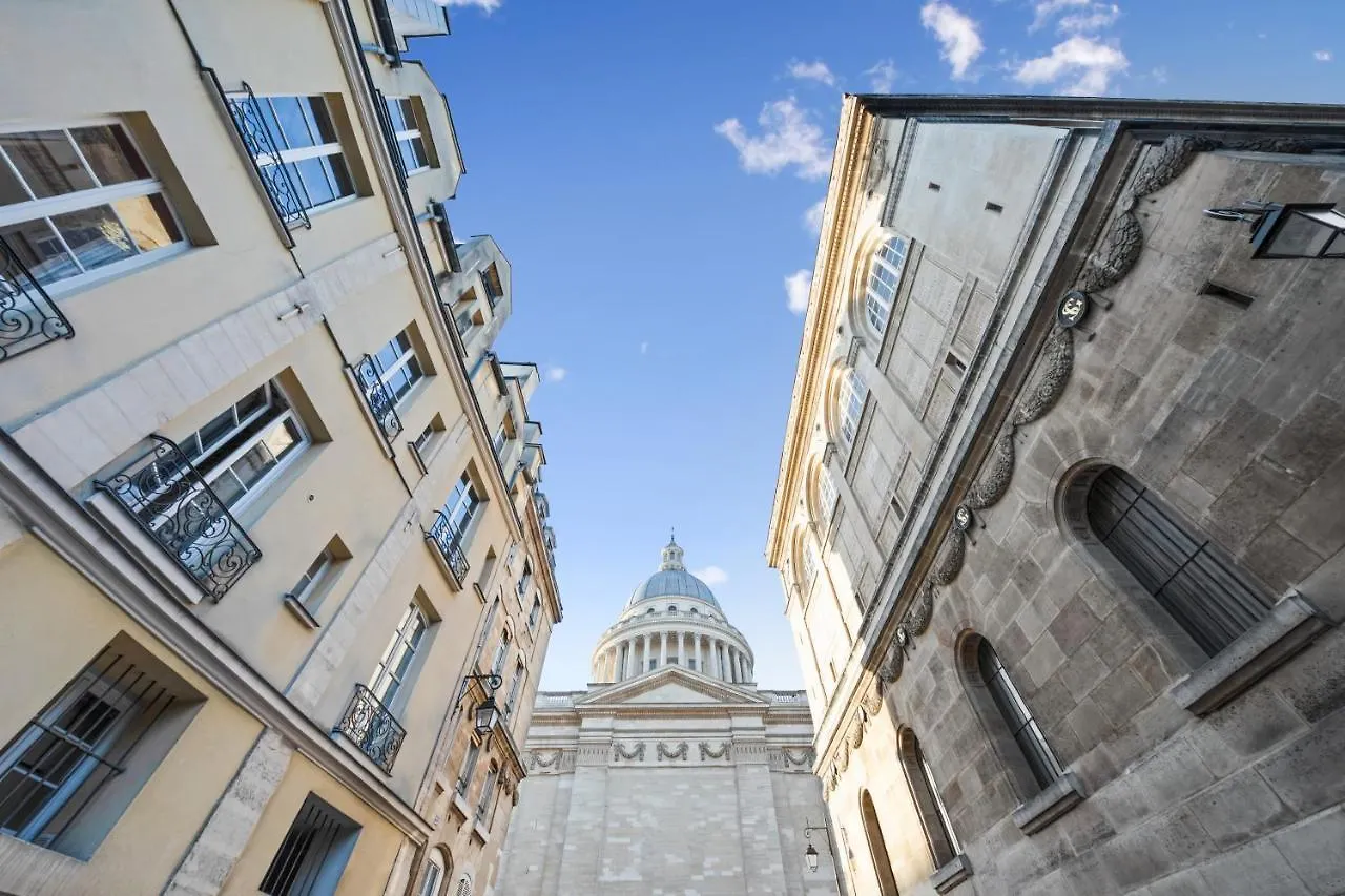 Appartement Studio Pantheon Paris